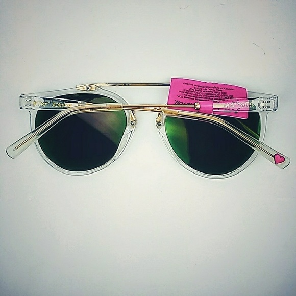 Betsey Johnson Sunglasses NEW - Picture 2 of 7